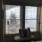 Serene Rustic Farmhouse Mountain Cottage (Sleeps 4)