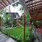 Spondylus Lodge