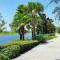 Lakeview Condo Directly Next To Pool Near WDW - 奥兰多