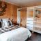 Unwind in Paradise Valley Trout at your door