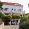 Apartments with a parking space Jelsa, Hvar - 5703 - Jelsa