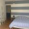 Maison Charmante Près Plage et Forêt, 5 Ch., Jardin, Parking, Quartier Calme - FR-1-652-2