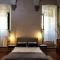 CLAUDIA SUITE LOFT ROMANTICO NEL CUORE DI AREZZO