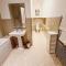 Seas the Day Beachfront Apartment Ramsgate - Sleeps 4