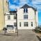 Shore Thing Beachfront Apartment Ramsgate - Sleeps 4 - Ramsgate