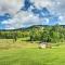 Cozy Condo with Magic Mountain Ski-In Access!
