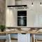 Modern 1Bed Apartment for 4 guests in Sofia - صوفيا