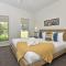 Ironbark Hill Villa 2 Aneis