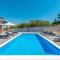 4 Bedroom Lovely Home In Donje Rastane