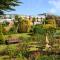 Devoncourt Short Term Rentals