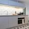 The Madison - Premium Self Check-In Studios & Apartments