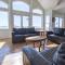 Oceanfront grandeur 4x4 Outerbanks - Fitzgerald