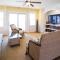 Oceanfront grandeur 4x4 Outerbanks - Fitzgerald - Corolla