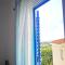Monicas Amazing Sea view and Pool-view Apt