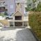 Apartments by the sea Promajna, Makarska - 17160