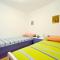Apartments by the sea Sumartin, Brac - 17090