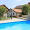 Family friendly apartments with a swimming pool Grabovac, Plitvice - 17532 - Rakovica