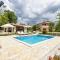 Family friendly house with a swimming pool Rakotule, Central Istria - Sredisnja Istra - 17418 - Motovun