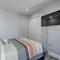 6 Mi to Ivy City Guesthouse with Fire Pit in DC! - Washington