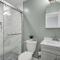 6 Mi to Ivy City Guesthouse with Fire Pit in DC! - Washington