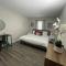 * Prime Place * Pet Friendly * King Bed *