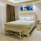 Walking Street Condo Beautiful 1 king bedroom