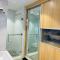 Walking Street Condo Beautiful 1 king bedroom