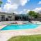 The Breezy Blue View with hot tub and pool - Killeen