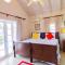 Bianca Bay 3 Bedroom West Coast Beach Front Villa
