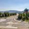 Water Tower Place Condo 202B Easy Access to Shuttle and Main Street - فريسكو