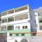 Apartments with a parking space Makarska - 18213 - 马卡尔斯卡