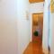 Apartments with WiFi Split - 18336