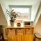 Bright 1 double bed apartment near Cabot Circus