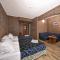 Hotel Akord - Free Parking & Metro Access