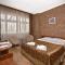 Hotel Akord - Free Parking & Metro Access