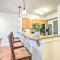 Lakefront Condo with Community Pool and Boat Dock - Talladega