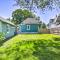 Appleton Abode Near Lake Winnebago and Downtown