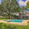 Peaceful Lebanon FarmhouseandRanch with Pool!