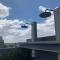Rooftop infinity pool - St Kilda luxury