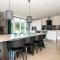 Luxury Lakeside Retreat with Spa-By Traum - Glesborg