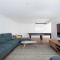 The Family Entertainer - with sweeping water views