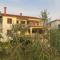 Apartments with a parking space Malinska, Krk - 19290 - 马林斯卡