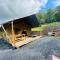 Mountain View Safari Tent with Hot Tub in The Heart of Snowdonia