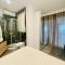 Beach front High End apartment, direct sea views. - مارسالفورن