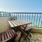 Beach front High End apartment, direct sea views. - مارسالفورن