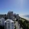 Air On Broadbeach with Stunning Ocean Views - غولد كوست