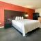 FairBridge Inn & Suites Cuero