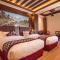 Everest Boutique Hotel
