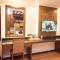 Everest Boutique Hotel