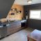 The Little Guesthouse Downtown - Keflavik Airport
